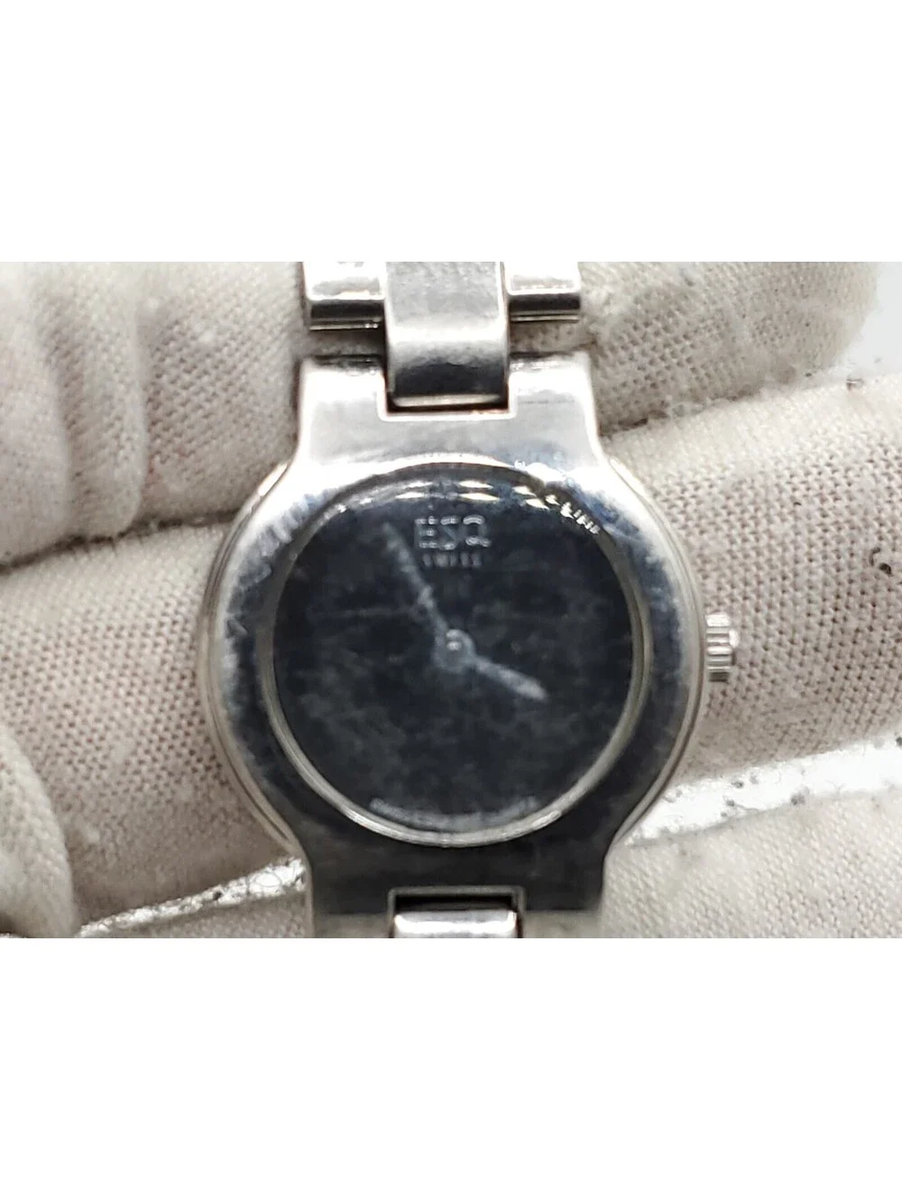 ESQ Quartz Womens Watch New Battery Silver Tone Black Dial 24mm